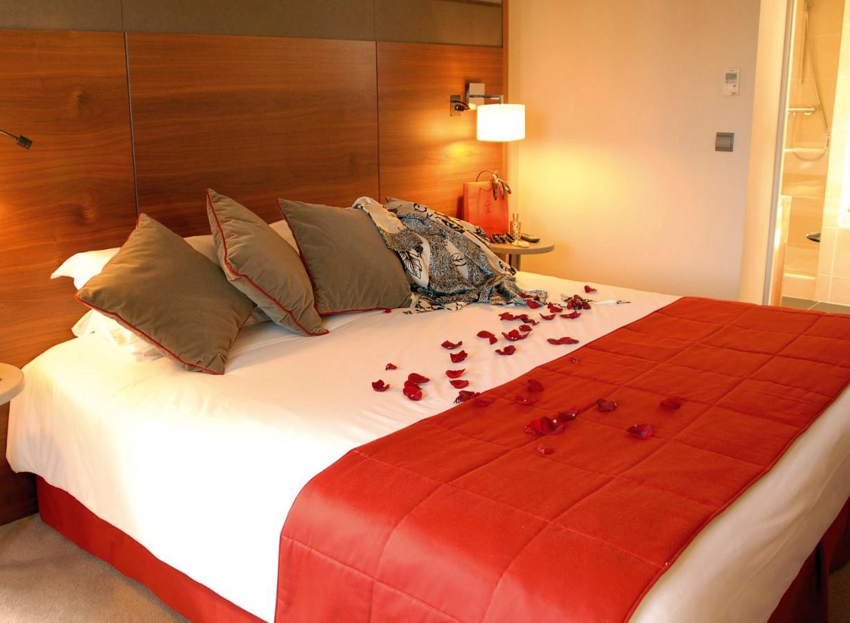 Abbaye Des Capucins Spa & Resort Montauban Exteriör bild