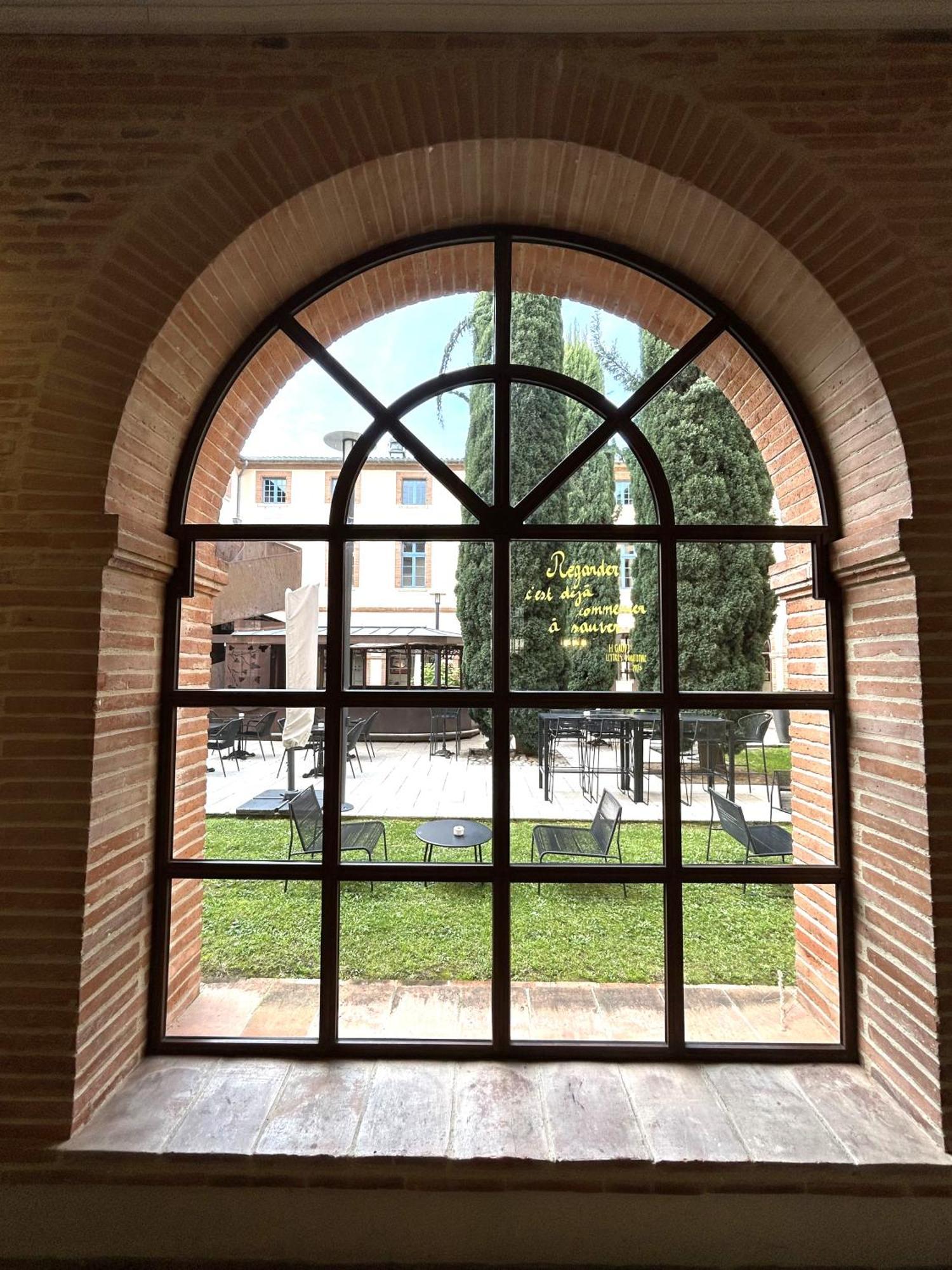 Abbaye Des Capucins Spa & Resort Montauban Exteriör bild